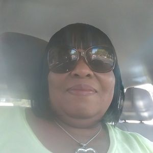 Meet your Posher, Vonceil